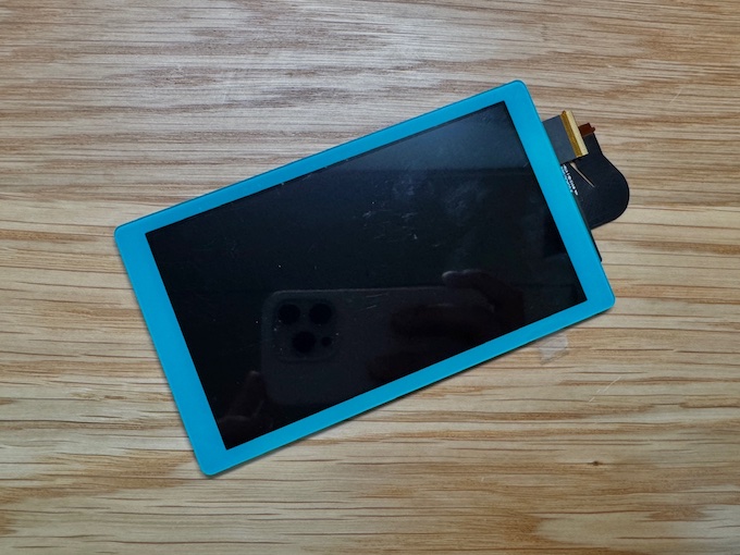 switchlite04.jpg